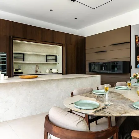 Marbella With Exceptional Pool And Hot Tub Villa Béziers